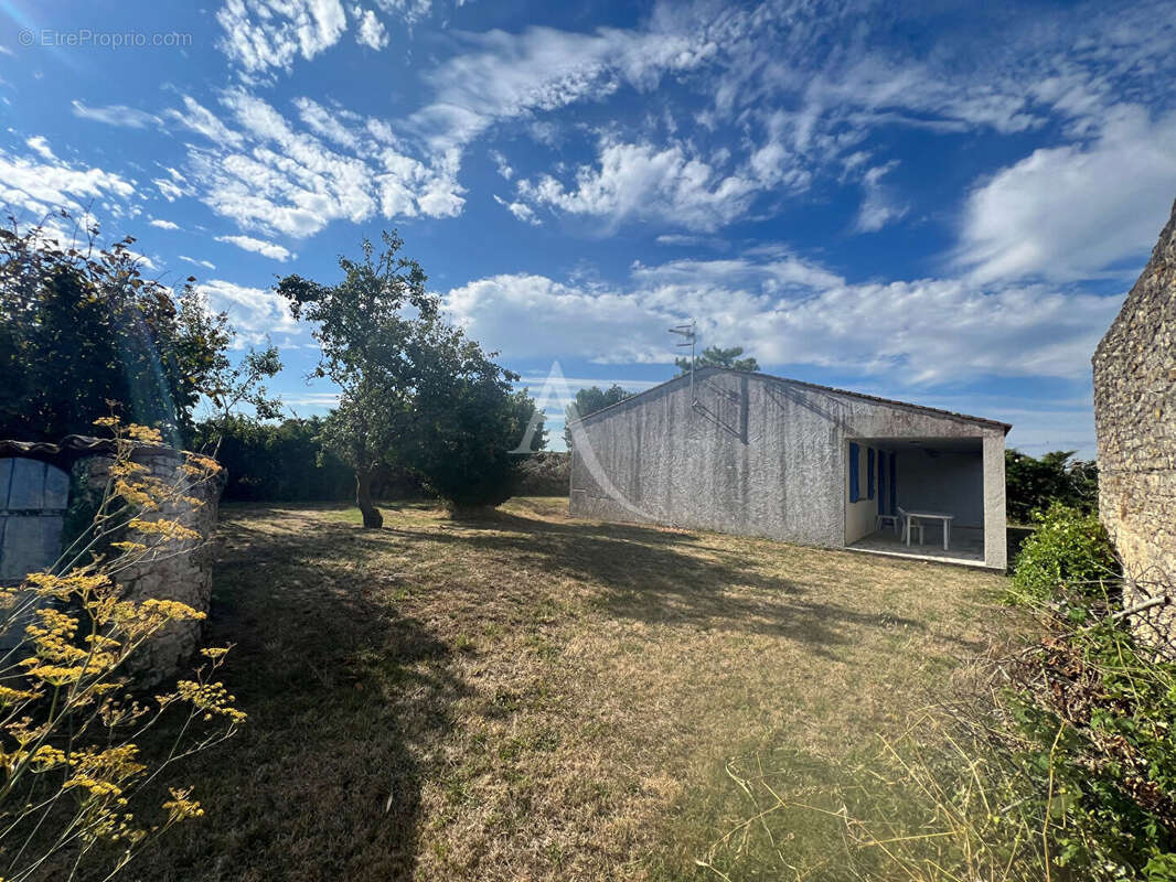 Maison à LE BERNARD