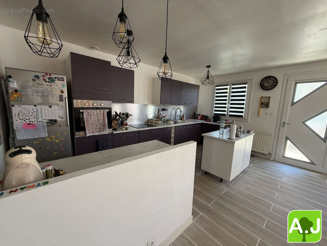 Maison 125 m² à Breval  - photo 5