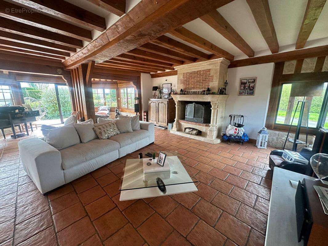 Maison à PONT-L&#039;EVEQUE