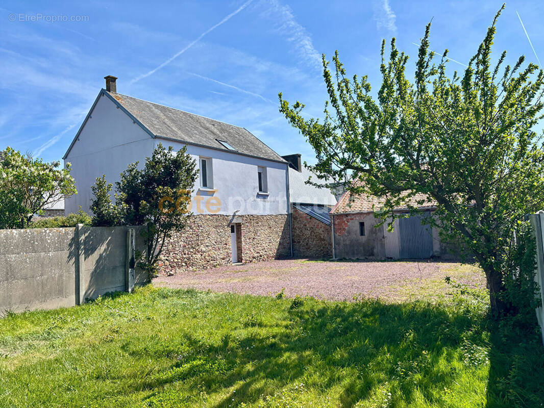 Maison à CREANCES