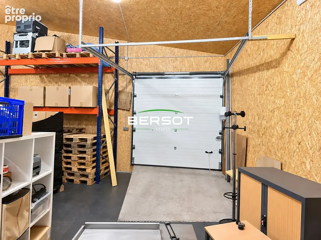 Entrepôt / local industriel  430 m2 - photo 8