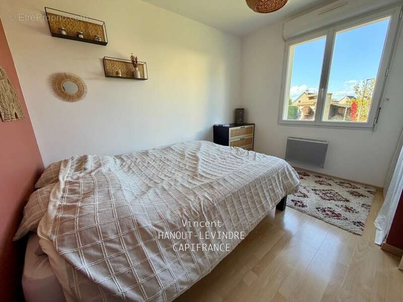 Maison à VILLEVEQUE