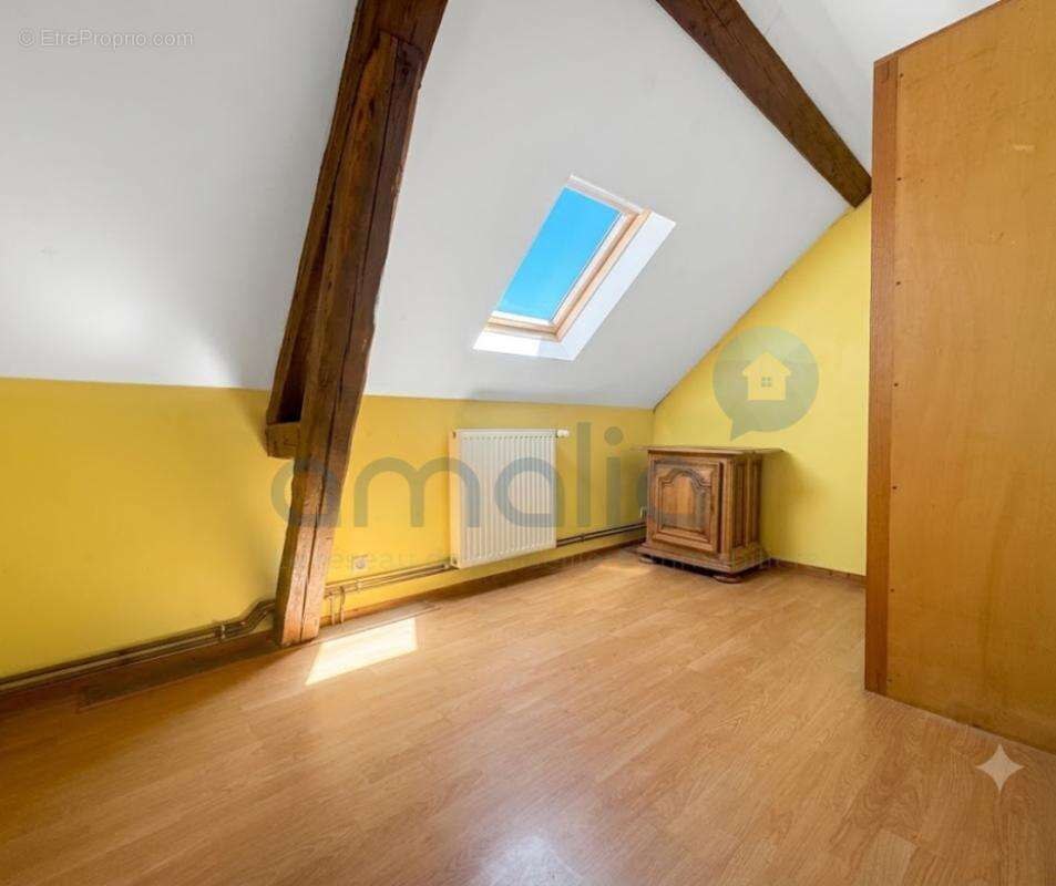Maison 111 m² à Becquigny  - photo 7