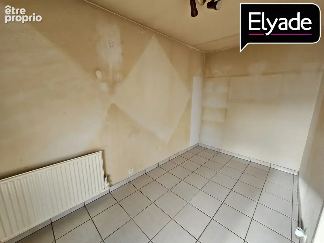 Appartement 1 pièce 32 m² à vendre à Vichy (03200) - photo 3