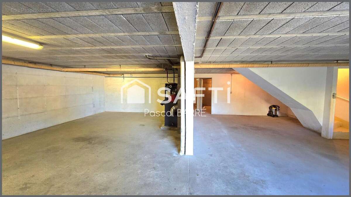 Maison 109 m² à Vaire  - photo 8