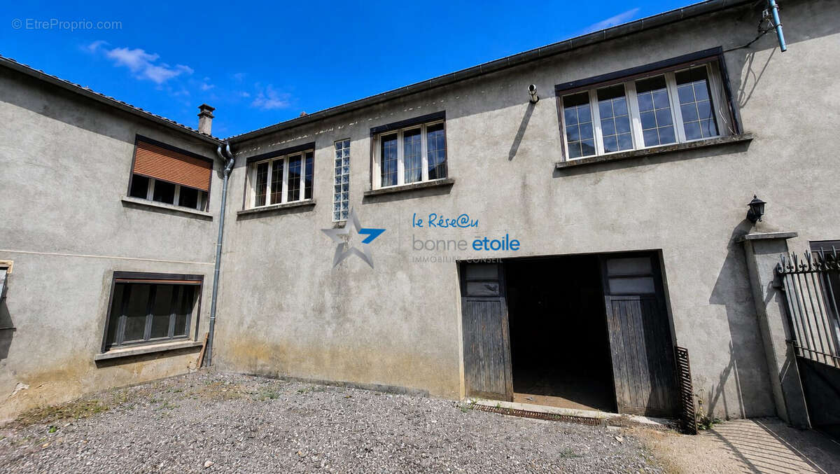 Maison à POULANGY
