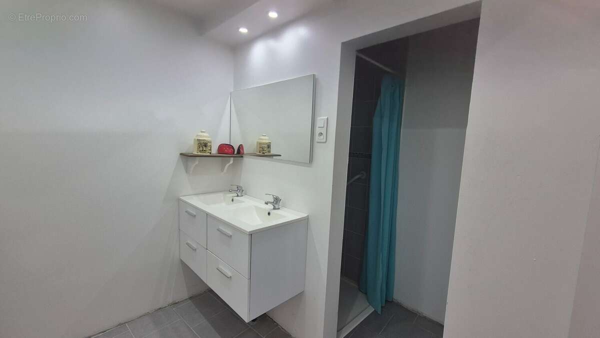 Maison à SIN-LE-NOBLE