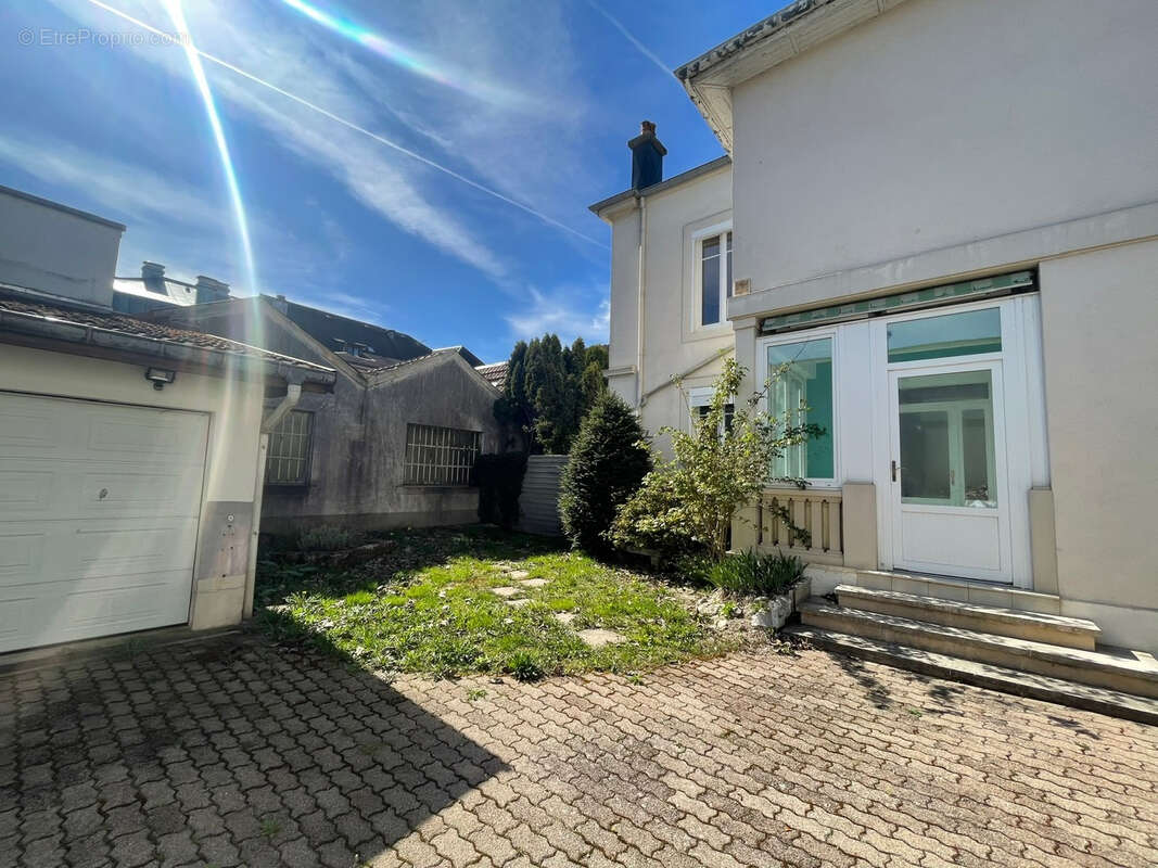 Maison à REMIREMONT