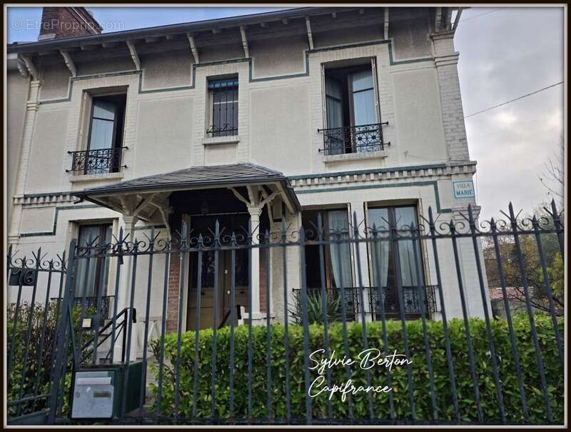 Maison à AULNAY-SOUS-BOIS