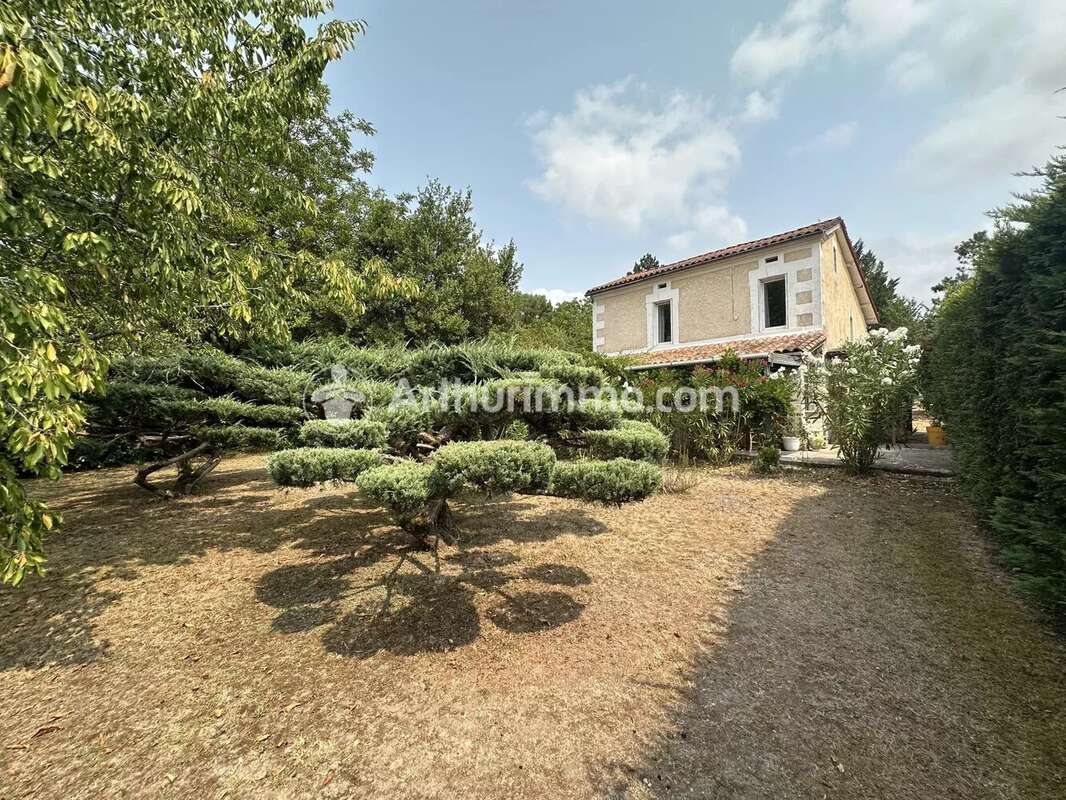 Maison en pierre 147 m² – Calme, charme et confort - photo 3