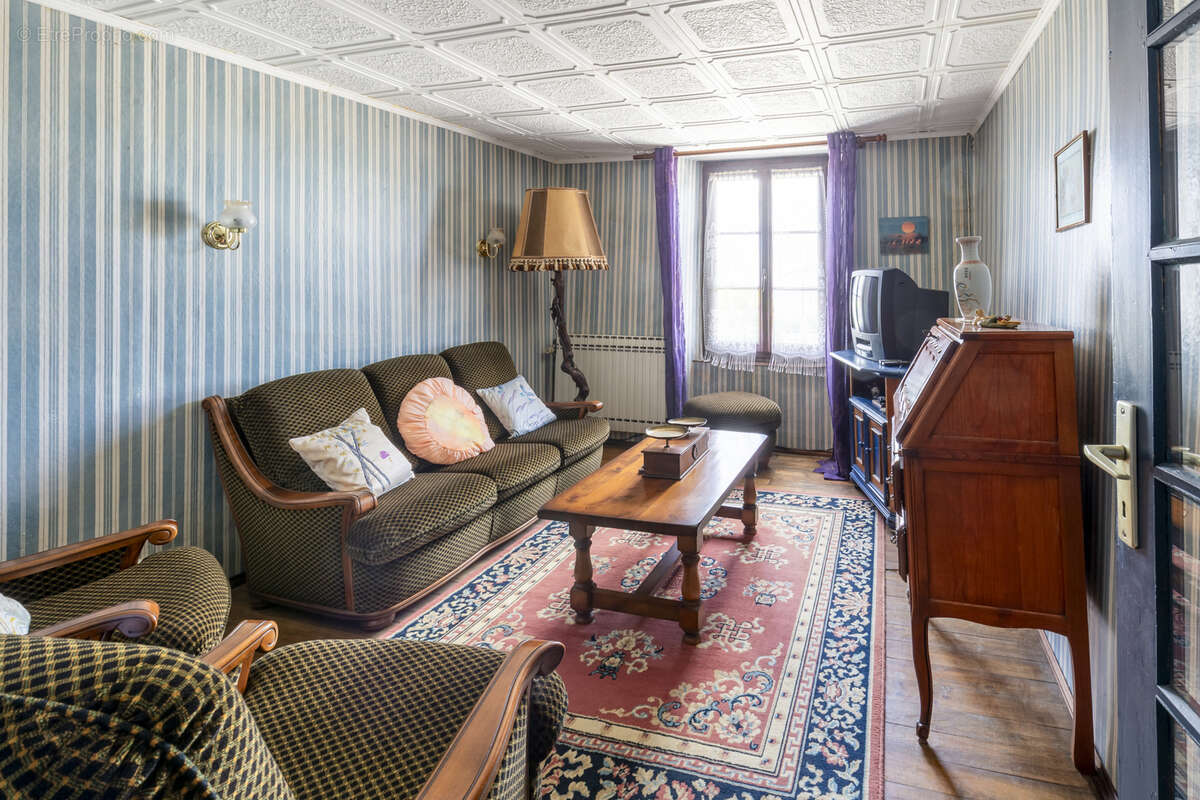 Maison à VALENCOGNE