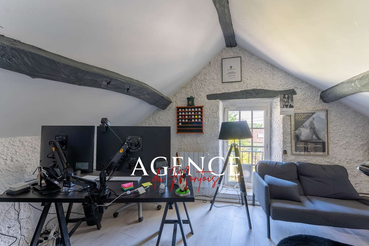 Maison à DONNEMARIE-DONTILLY