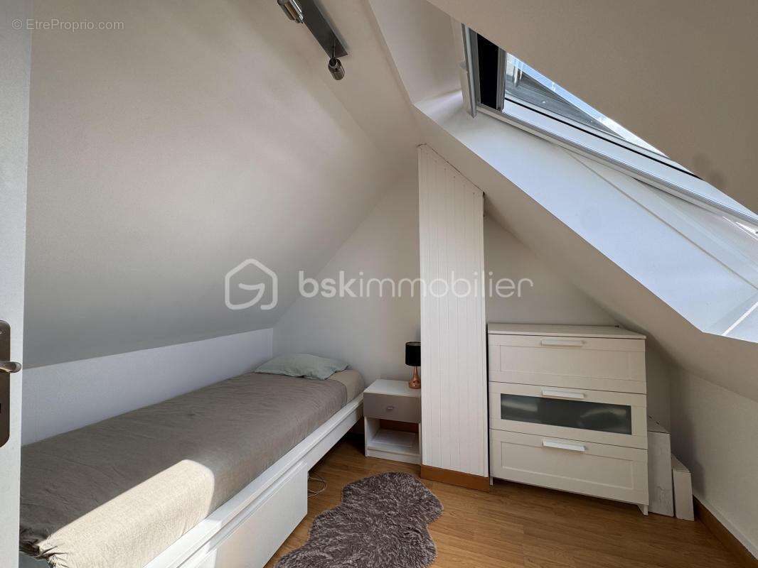 Maison familiale 5 chambres potentielles – 96 m² – Garage – Terrain 329 m² - photo 9
