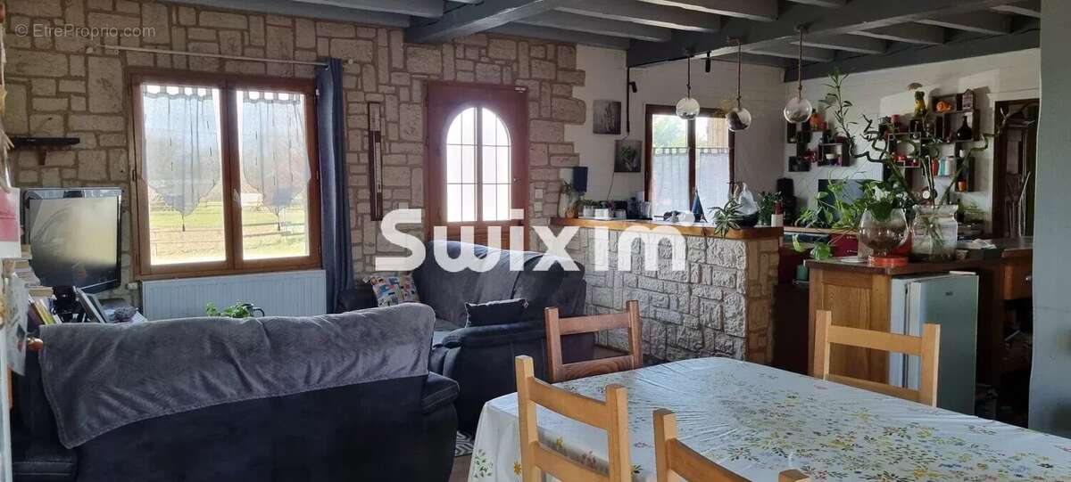 Maison à BLETTERANS