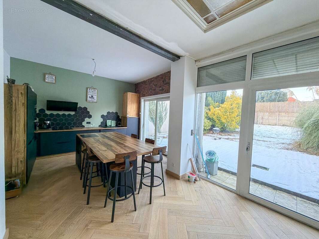 Maison à LYS-LEZ-LANNOY