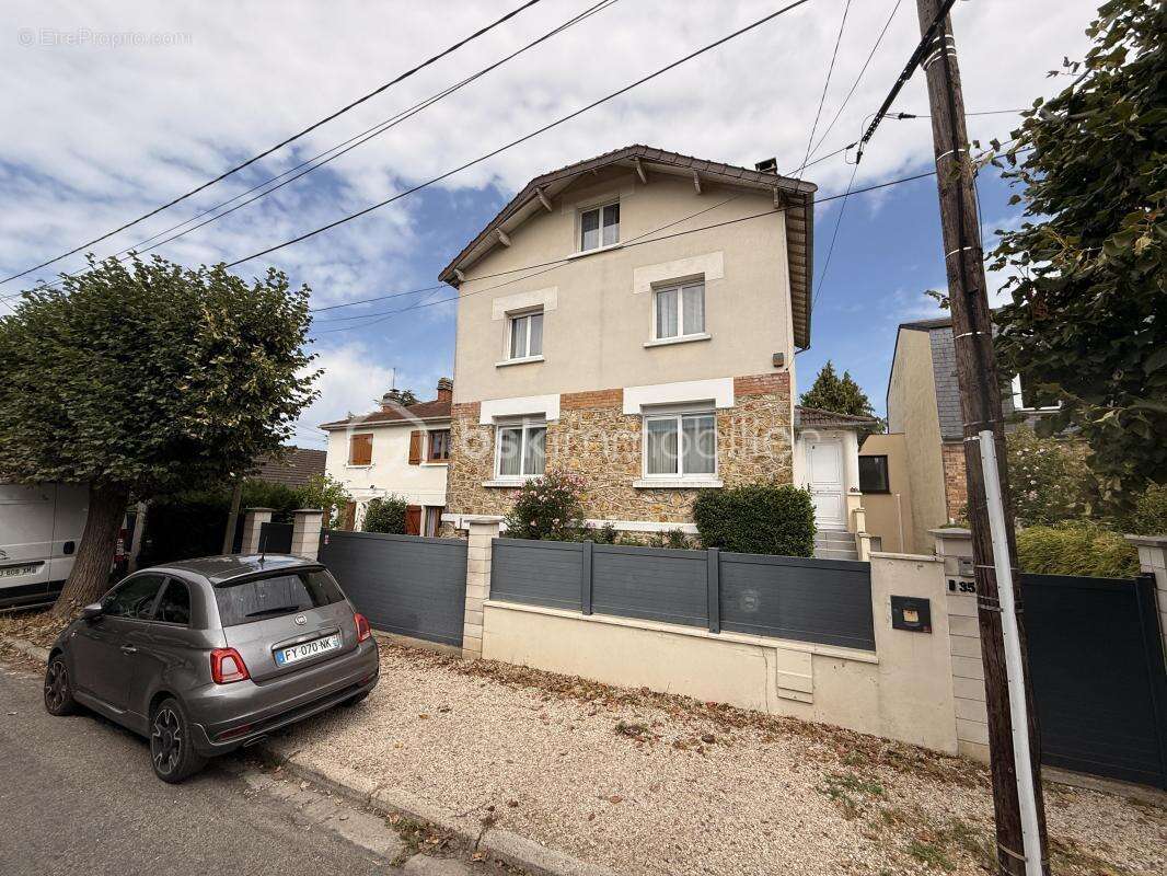 Maison à GOURNAY-SUR-MARNE