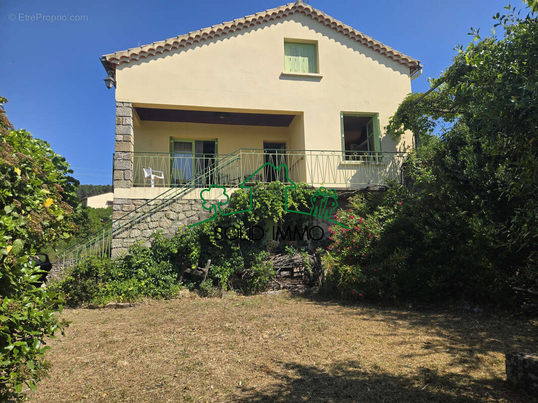 Maison à LARGENTIERE