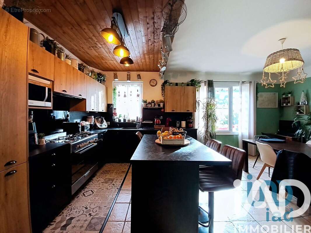 Photo 2 - Maison à ARLES-SUR-TECH