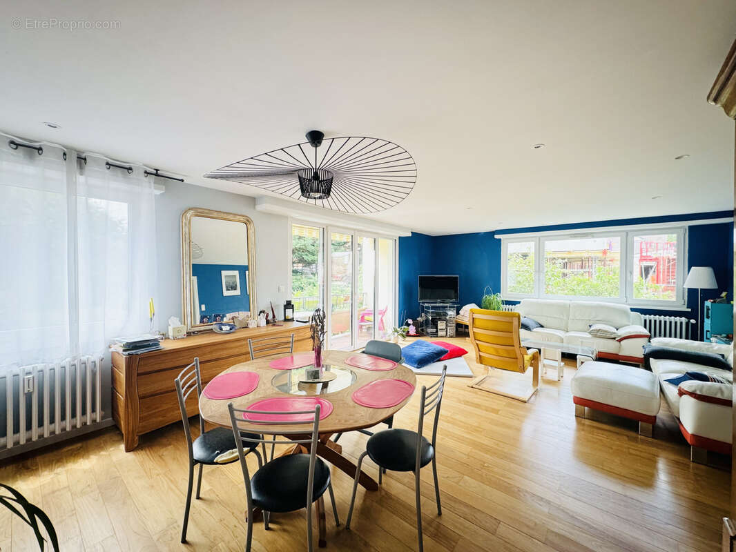 Mittelhausbergen beaux volumes pour ce 4/5 pièces avec balcons et garage - photo 8