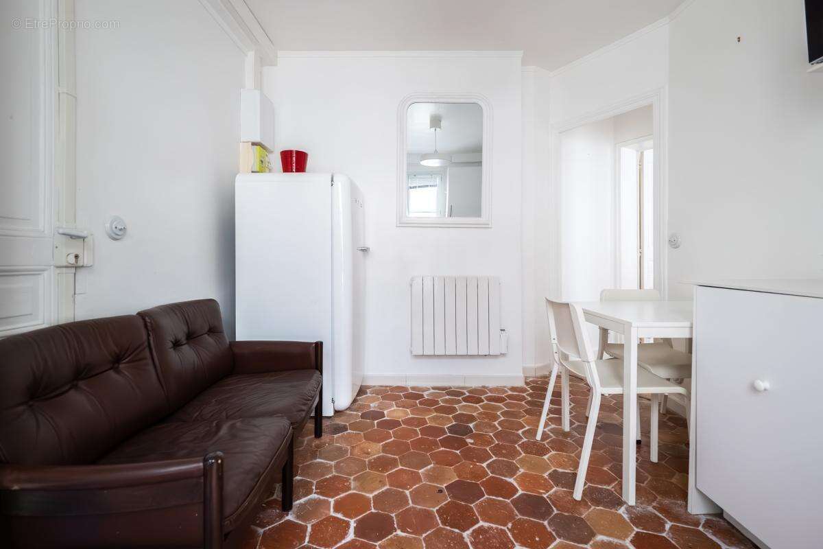 Appartement à PARIS-11E