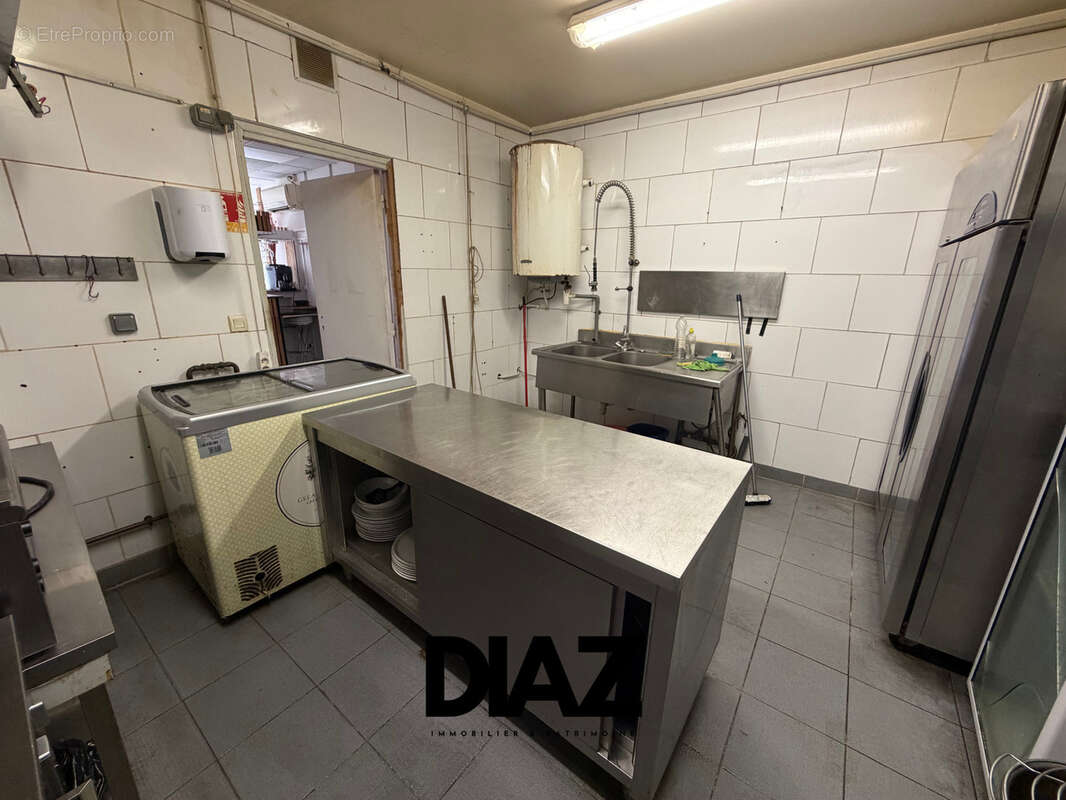 À vendre   droit au bail + licence iii   restaurant / traiteur   lunel-viel - photo 6