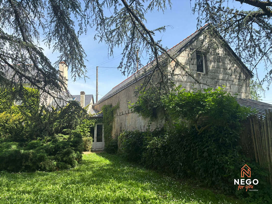 Maison à CHATEAUNEUF-SUR-SARTHE