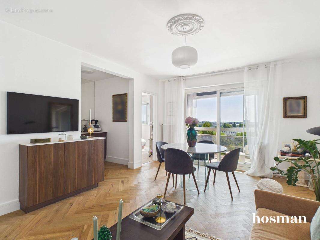 Appartement T2 de 46,47 m² avec loggia vue Loire, parking et cave - secteur Ile de Nantes - photo 4