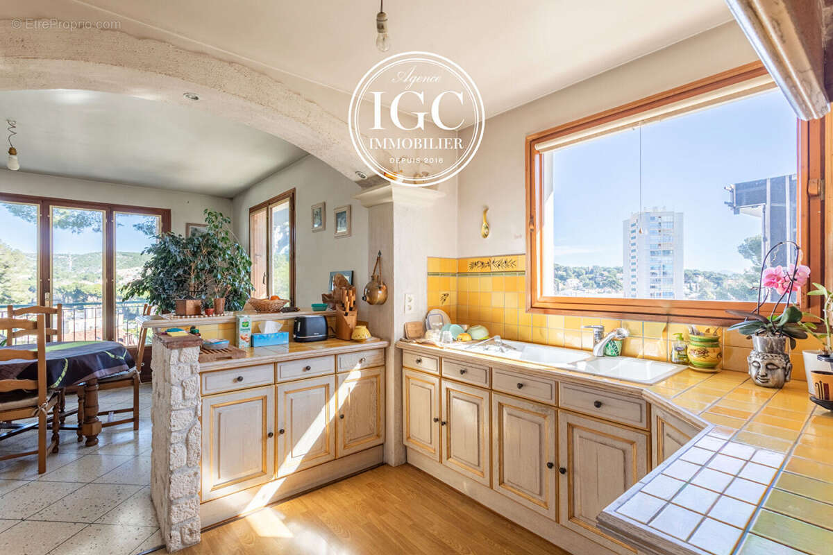 Maison à CARRY-LE-ROUET