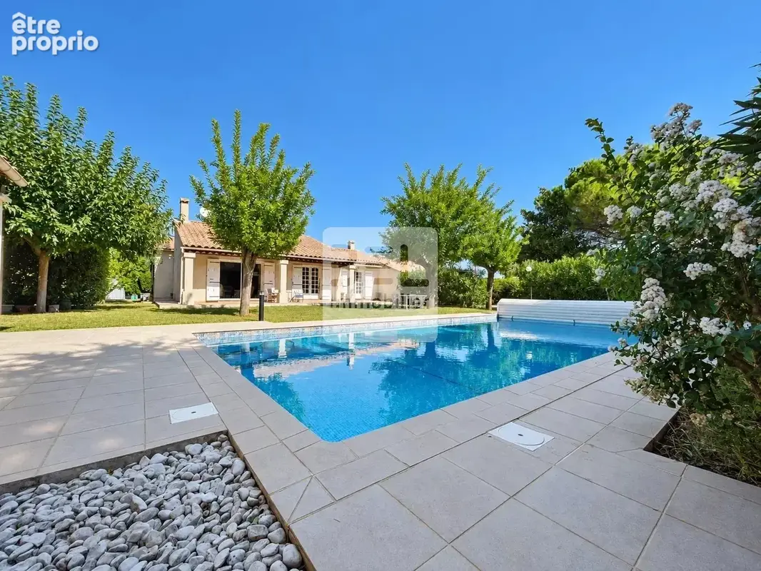 Photo Maison à Pont-Saint-Esprit au prix de 429 000€