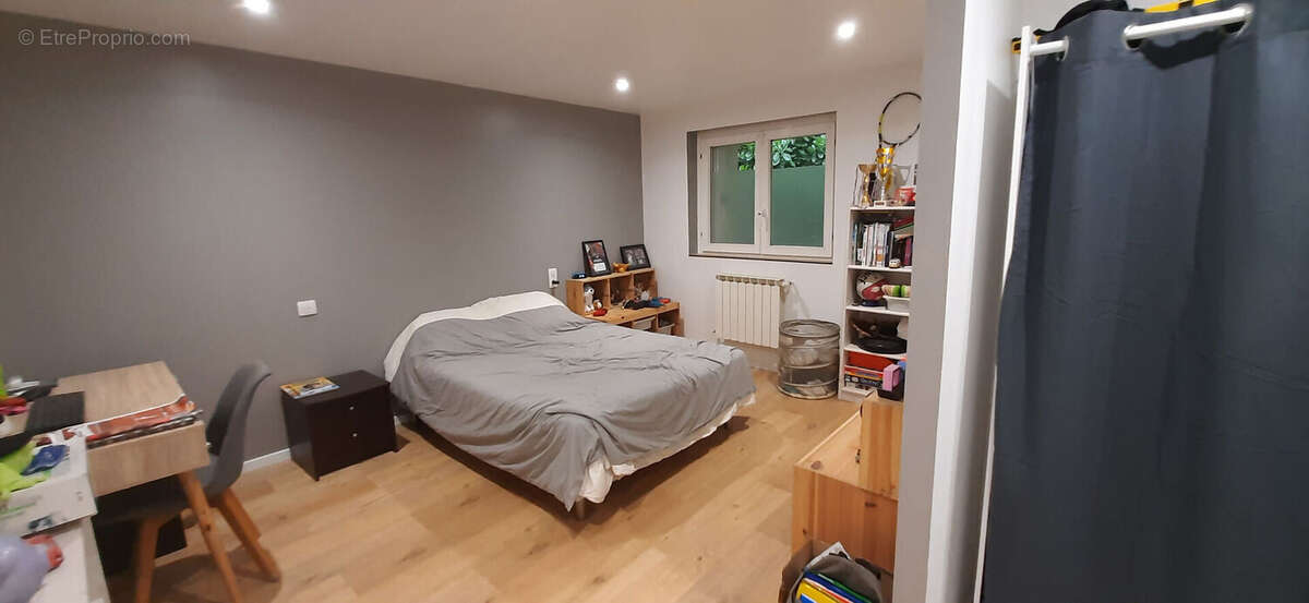 Maison à SAINT-FORT-SUR-GIRONDE