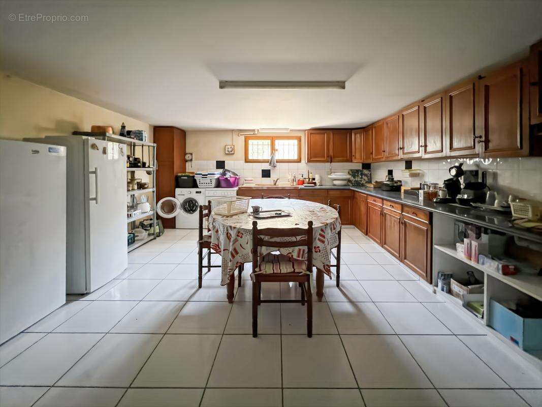 Maison 190 m² à Tosse  - photo 18
