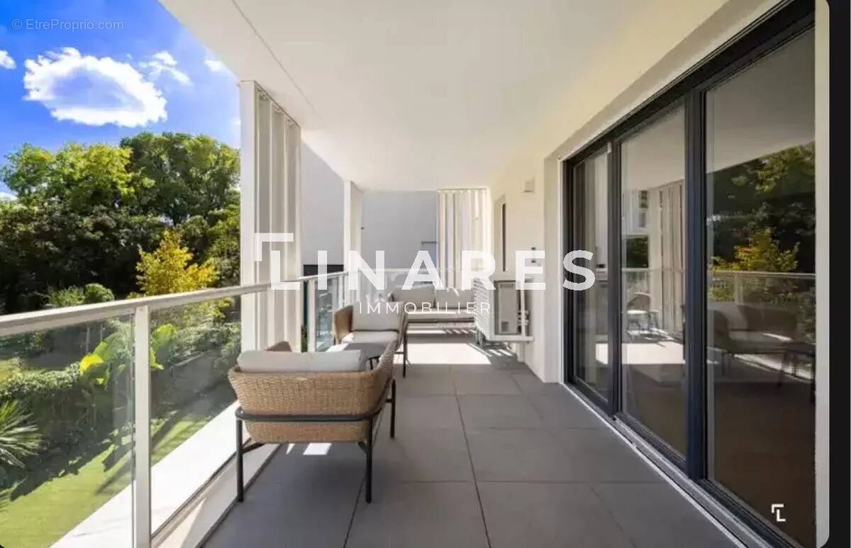 Appartement à MARSEILLE-9E