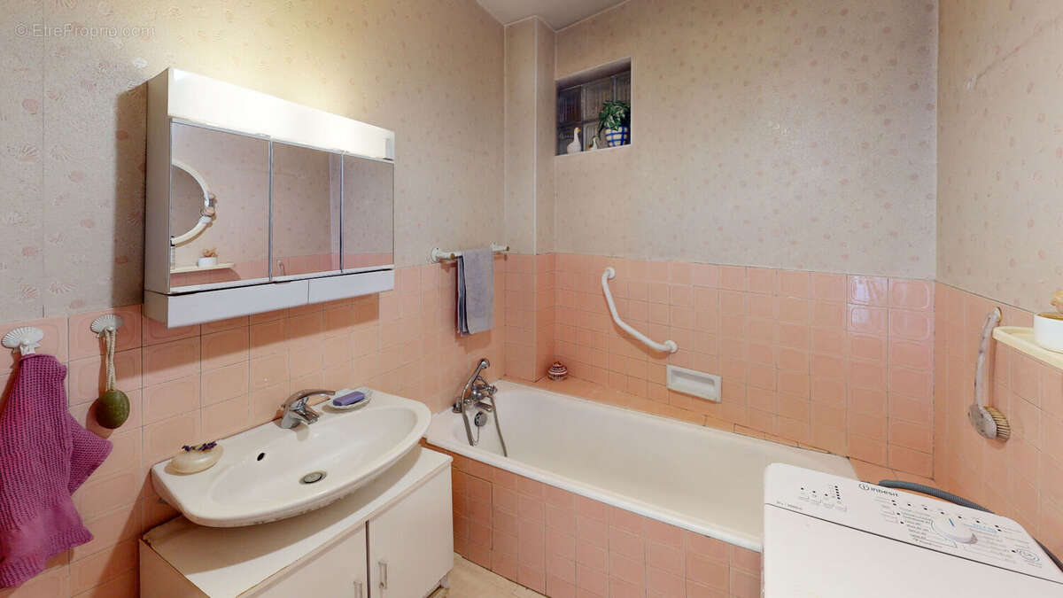 Appartement à MAISONS-ALFORT
