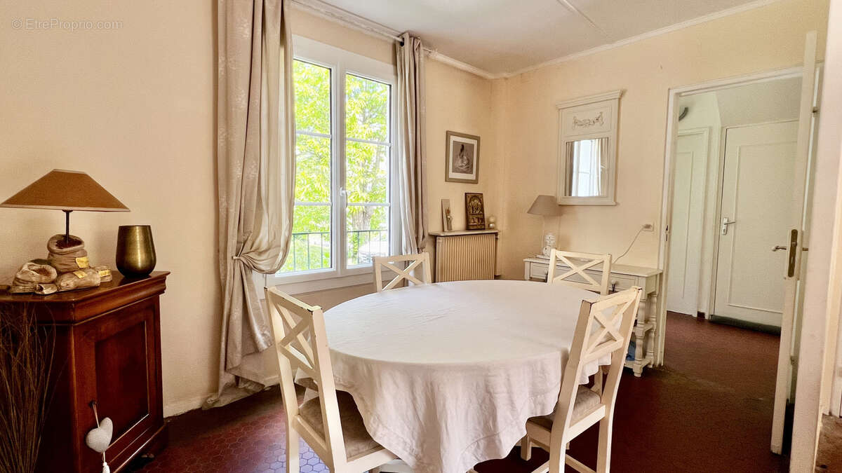 Maison à RUEIL-MALMAISON