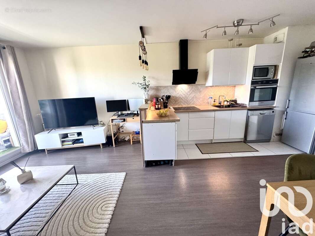 Appartement 57 m² à Cergy  - photo 5