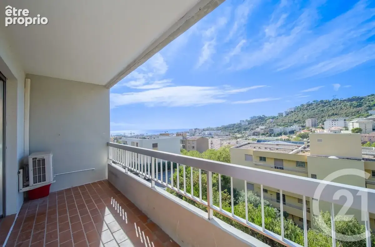 Appartement 5 pièces 107 m² à vendre à Ville-Di-Pietrabugno (20200) - photo 2