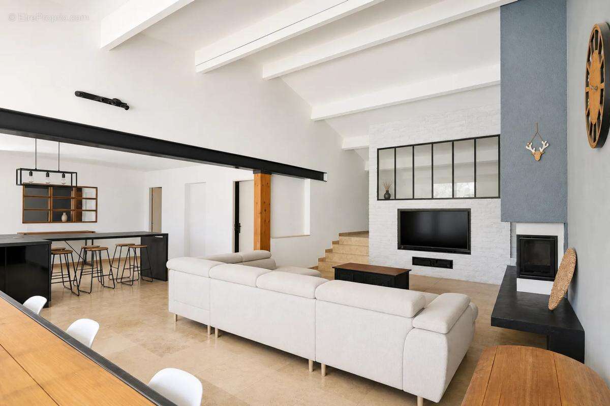 Maison à REDESSAN