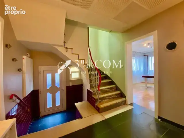 3%.COM Grande maison - 5 chambres avec jardin et dépendance - photo 7