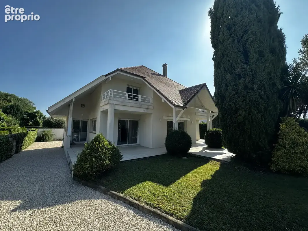 Maison T5 de 163 m2  dans un quartier très recherché - photo 5