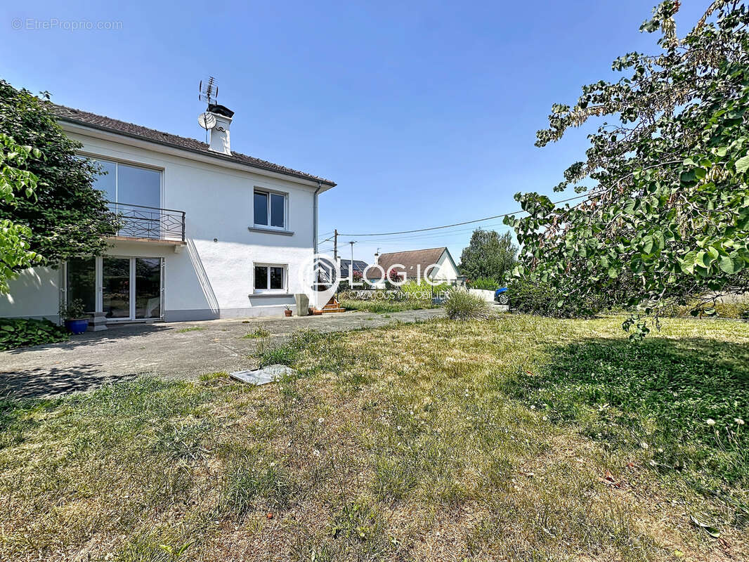 BORDES - Vente Maison T8 aux multiples possibilités à Bordes - photo 18