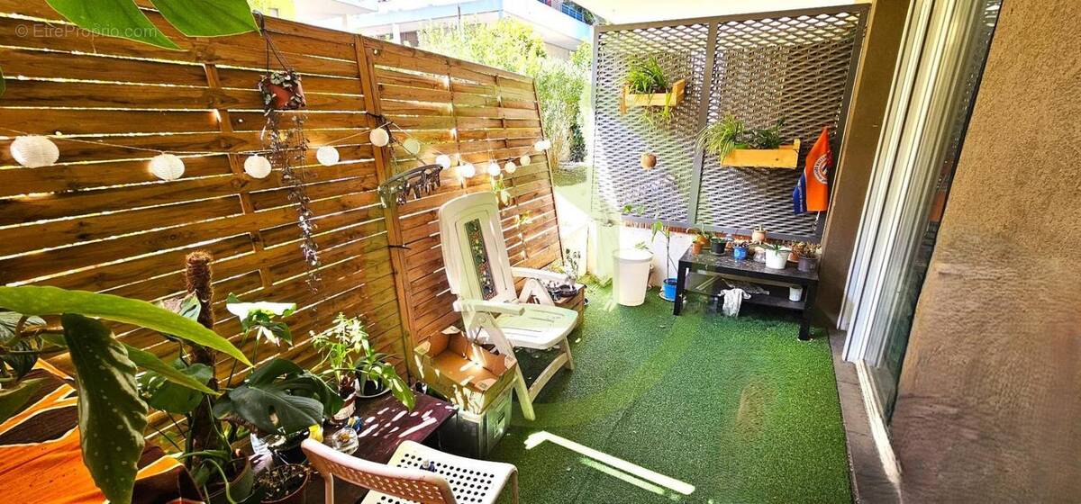 Appartement à JUVIGNAC