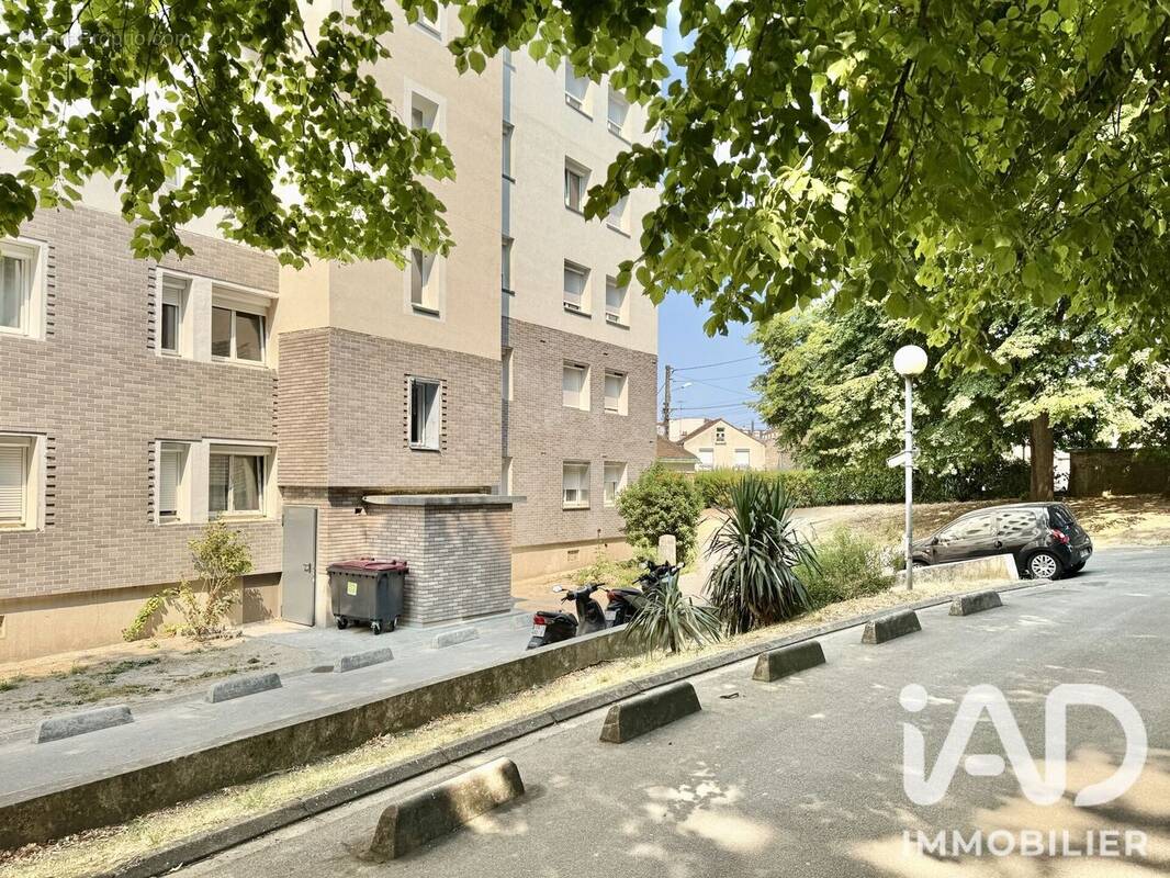 Photo 1 - Appartement à SAVIGNY-SUR-ORGE