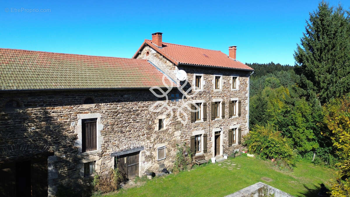 Maison à LA CHAISE-DIEU