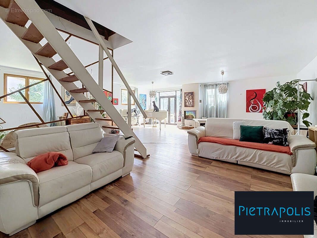 Maison 232 m² à Chenove  - photo 9