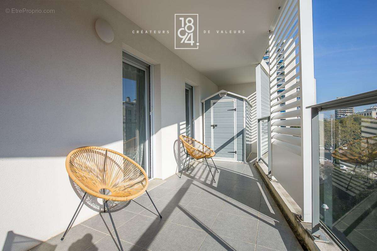 Appartement à MARSEILLE-9E