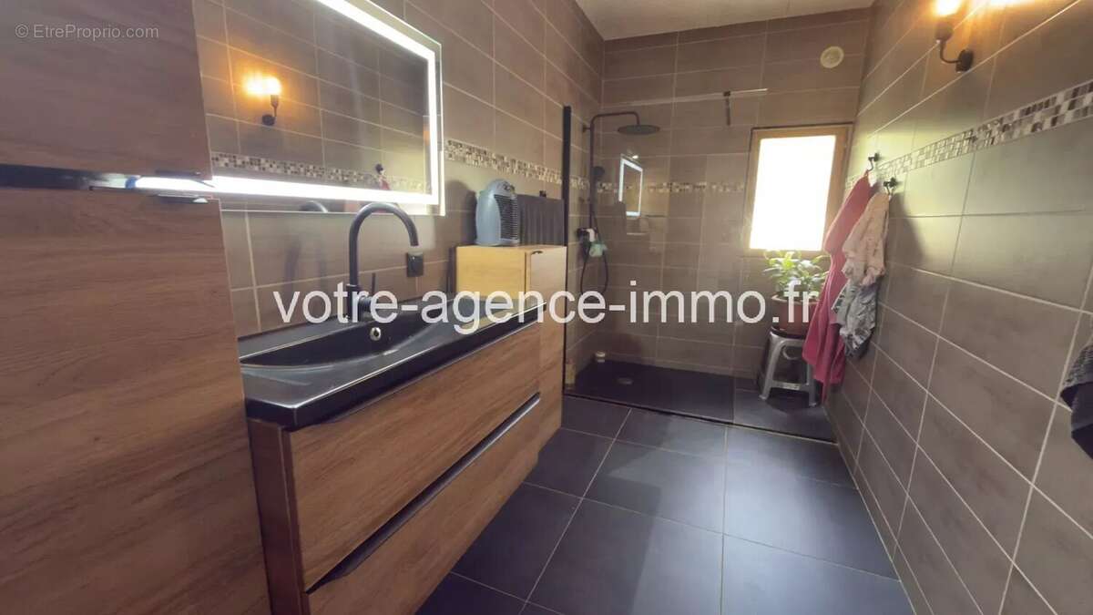 Appartement à LA TRINITE