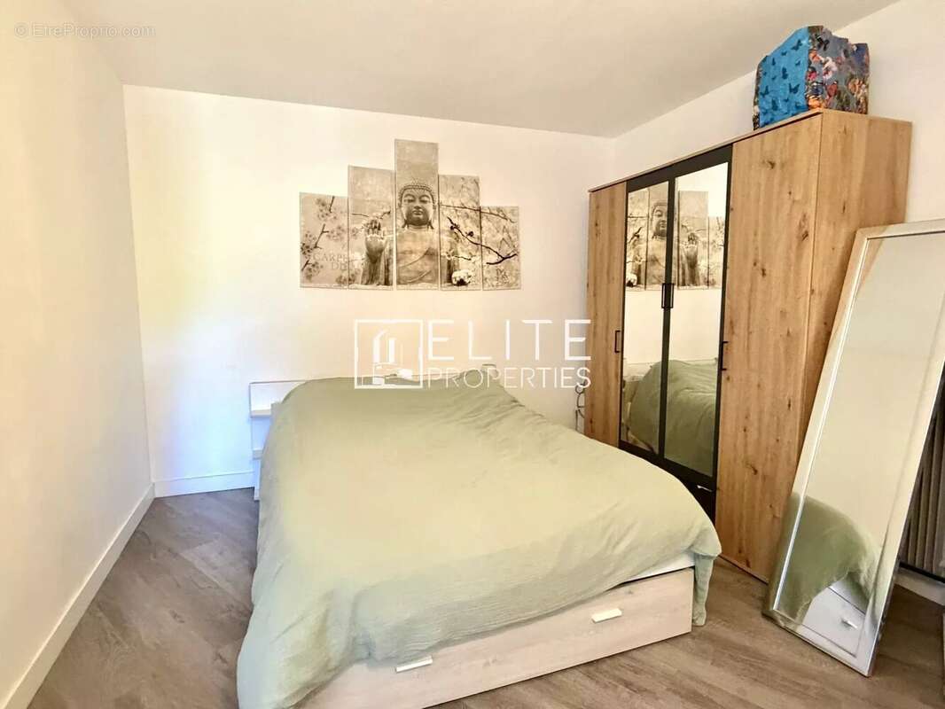 STUDIO 37m² COIN NUIT & TERRASSE - Mandelieu-la-Napoule - photo 3