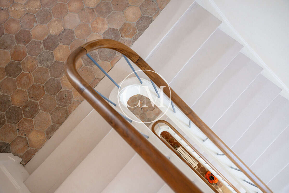 Appartement à VERSAILLES