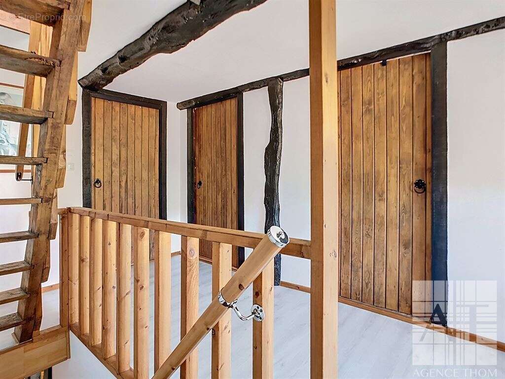 Maison à MEGRIT