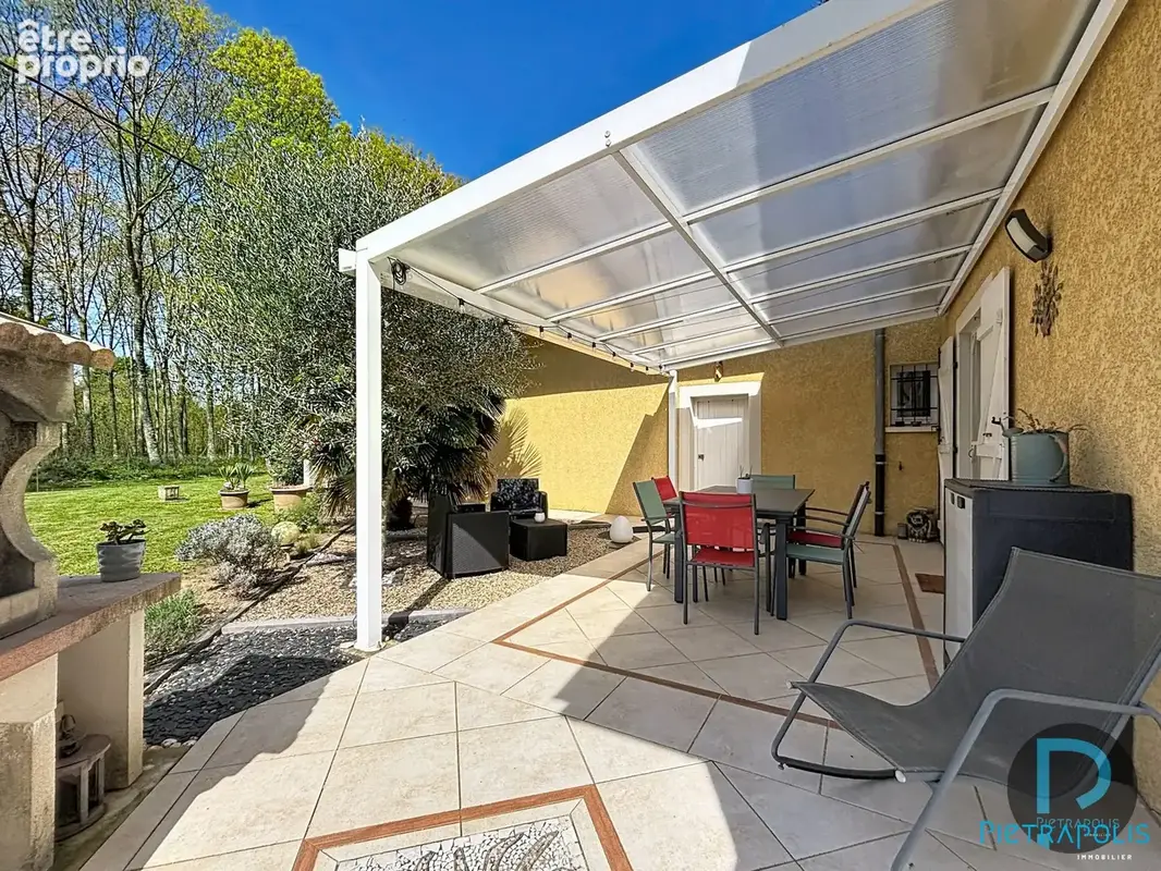 Maison 125 m² à Bey  - photo 7